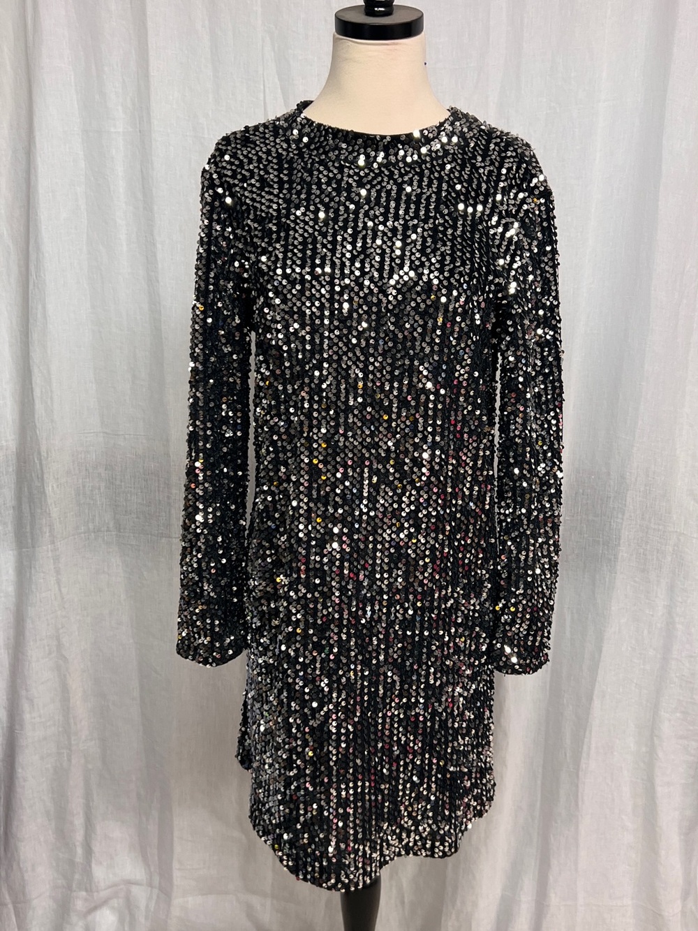 Mint Julep Boutique Sequin Mini Dress Black Silver Long Sleeve Sz S